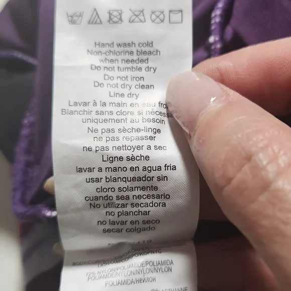 NWT LA BLANCA 22W one piece swimsuit purple with floral print - Picture 10 of 11